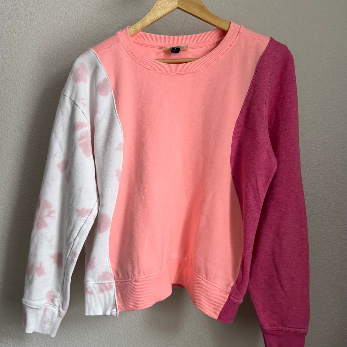 RASPBERRY TRIO PEACH CREW NECK