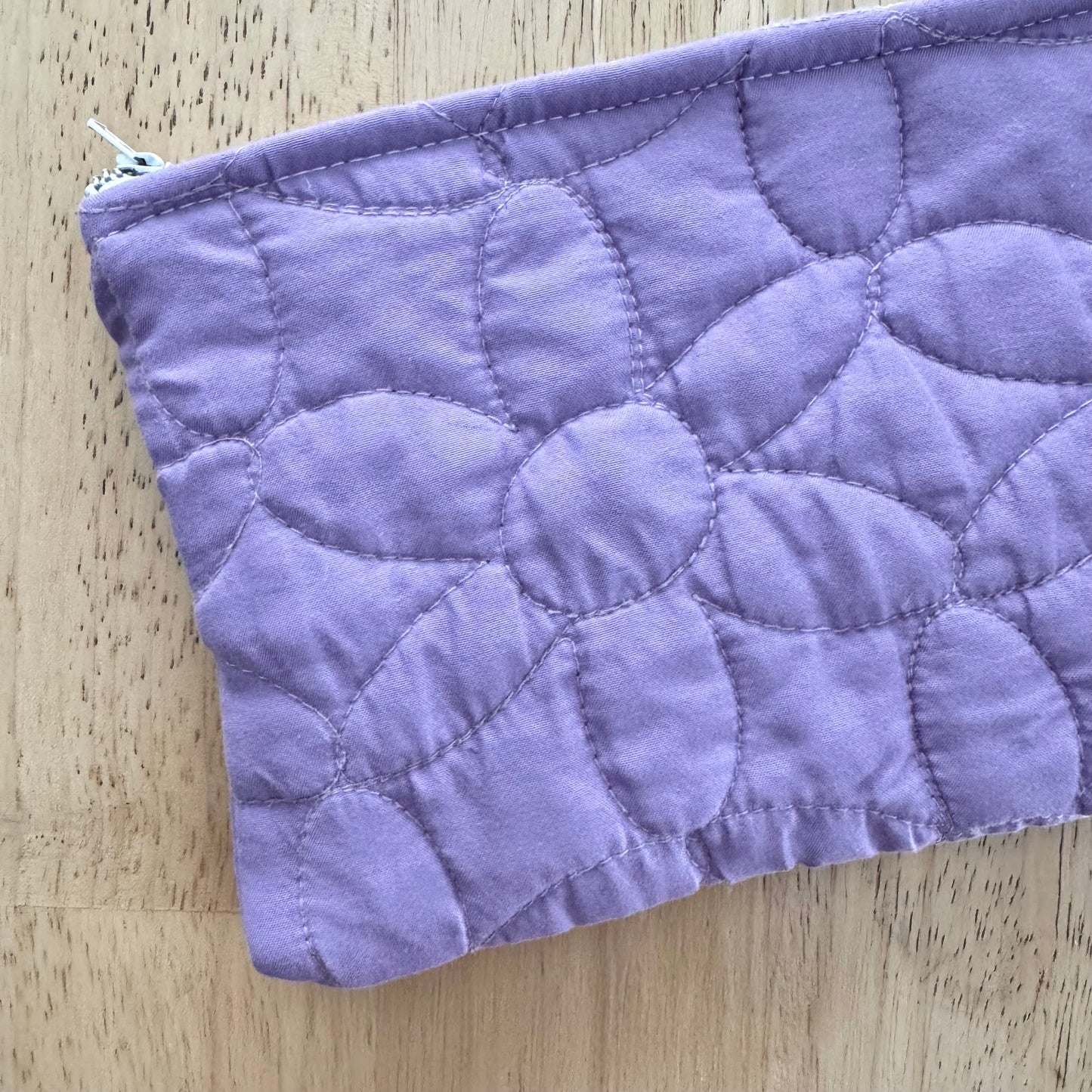 TINY QUILTED PURPLE ZIPPER POUCH