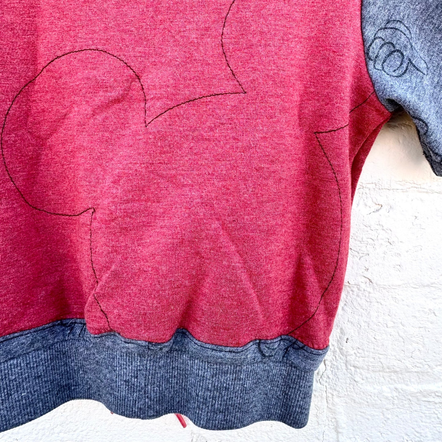 RED + GRAY MICKEY HANDS CREW