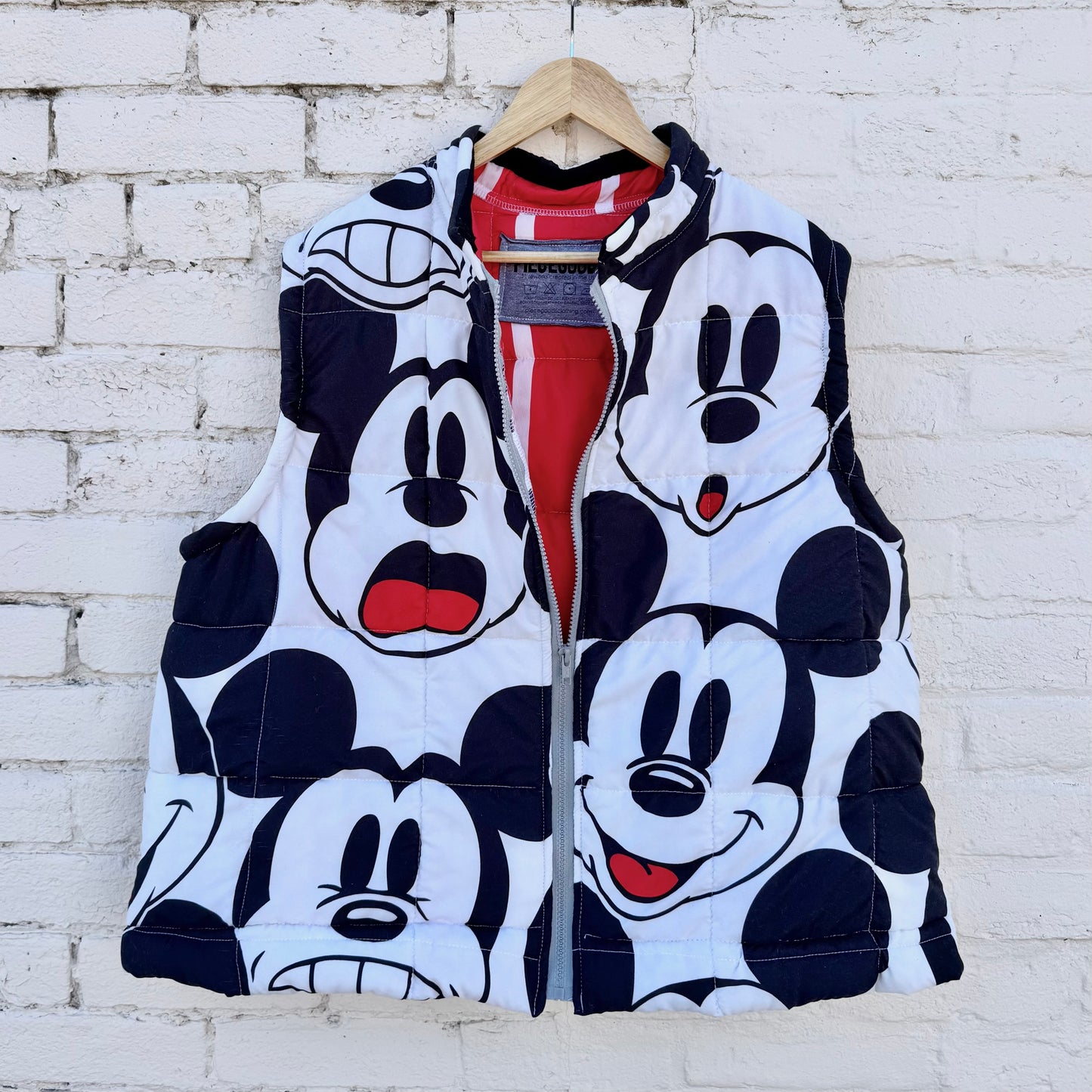 QUILTED MICKEY PUFFER VEST