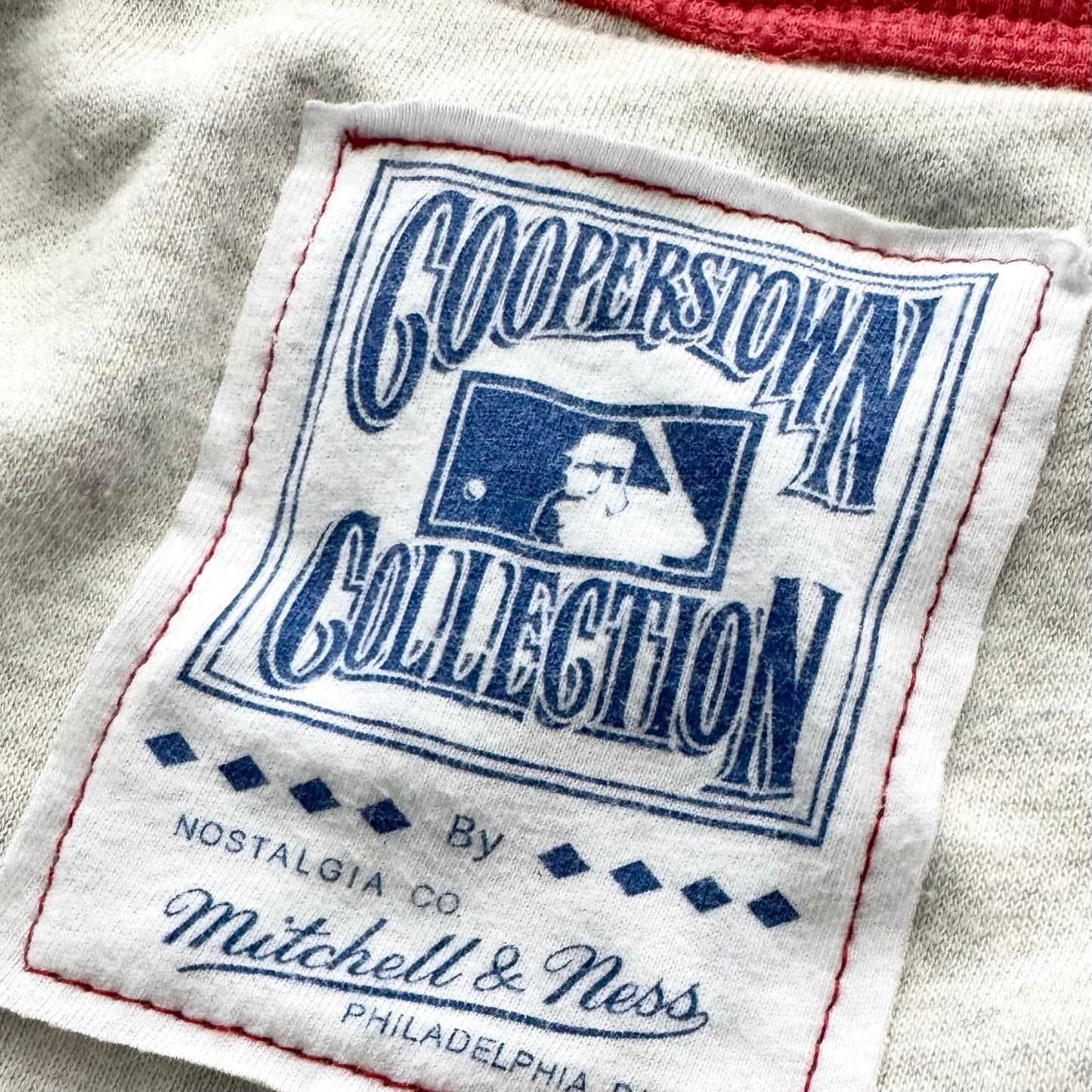 LA DODGER DOG CREWNECK