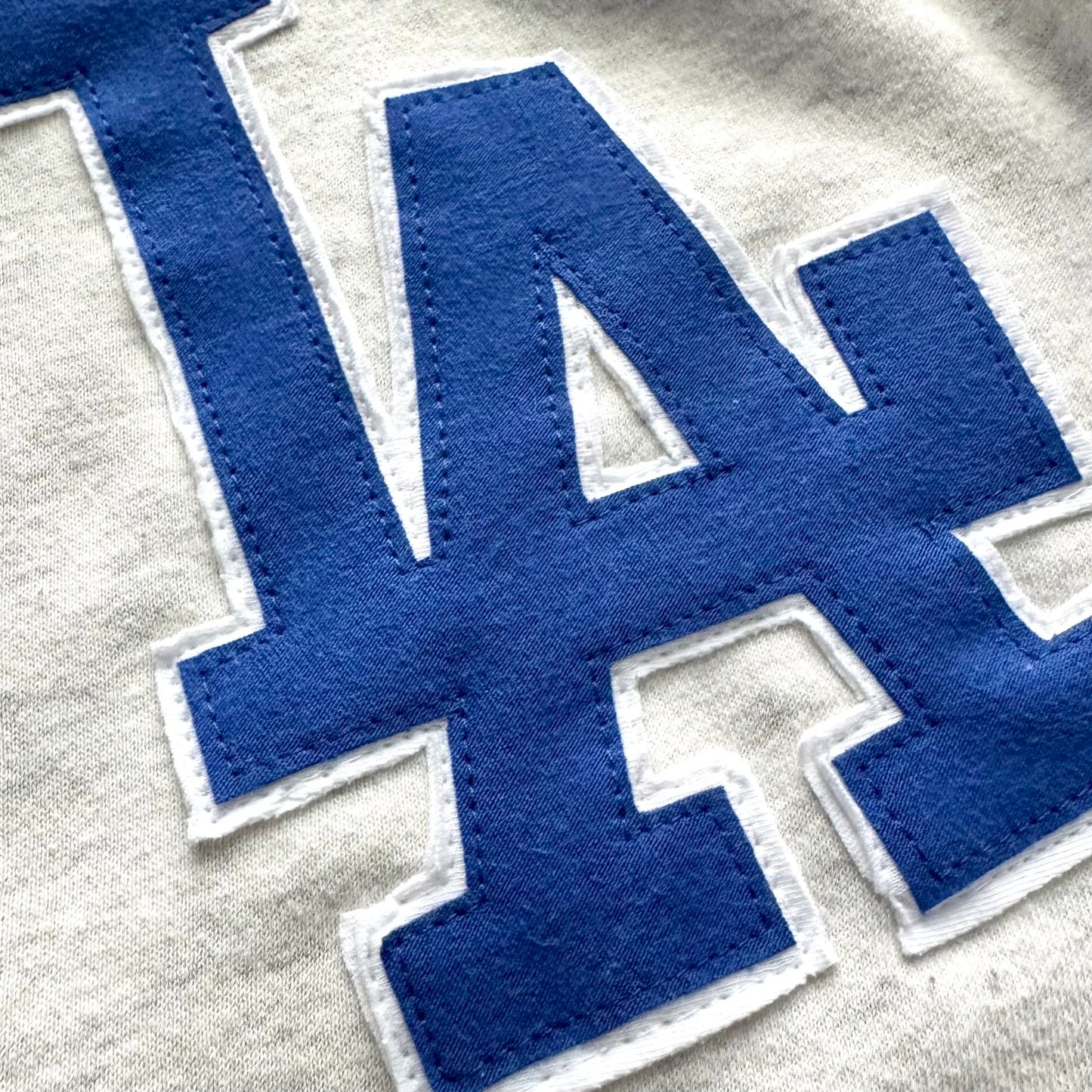 LA DODGER DOG CREWNECK