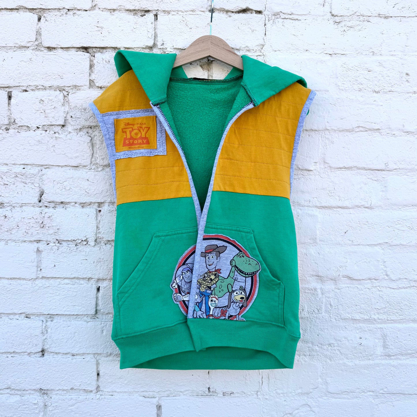 HOODED SPACE RANGER VEST