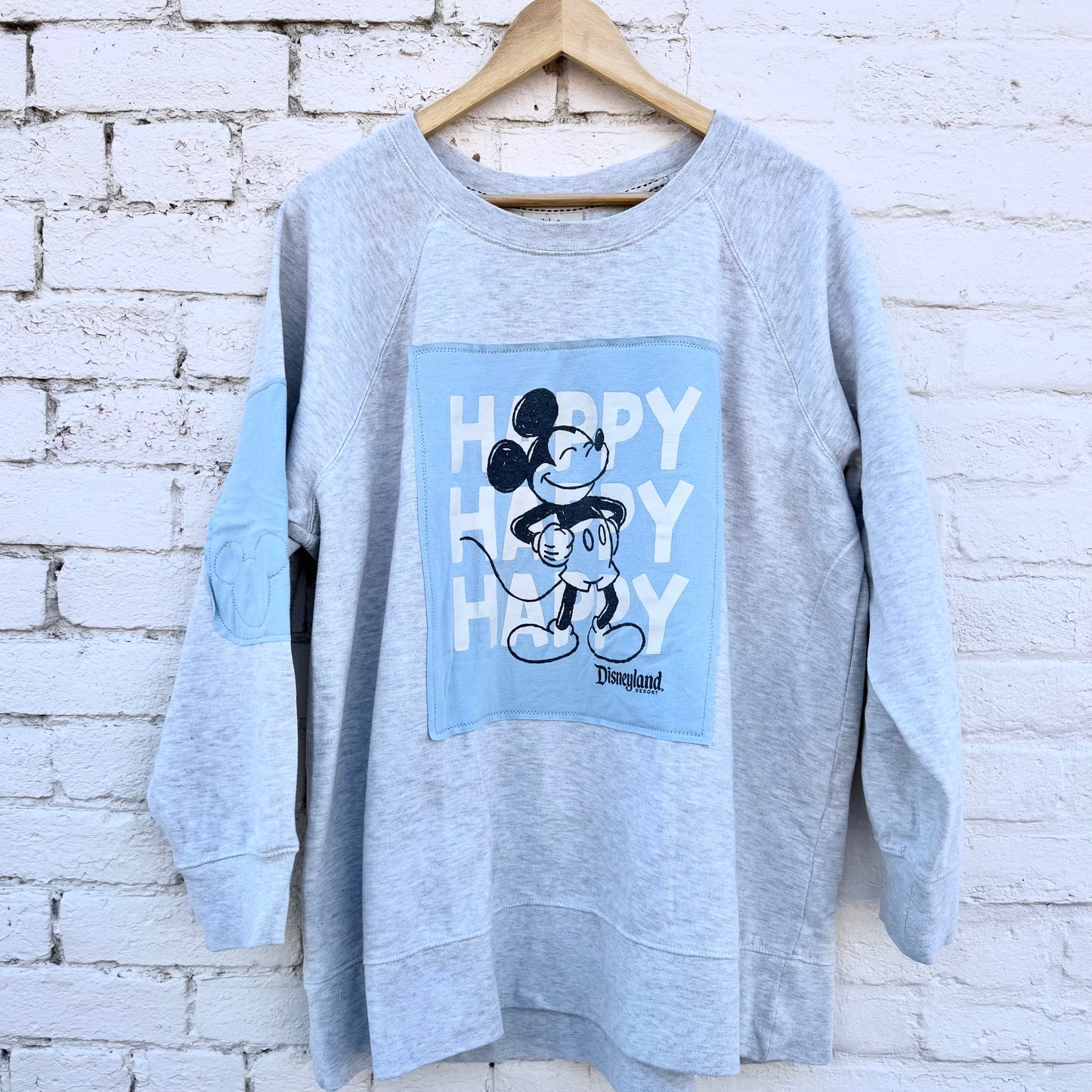 OATMEAL + LIGHT BLUE MICKEY CREW