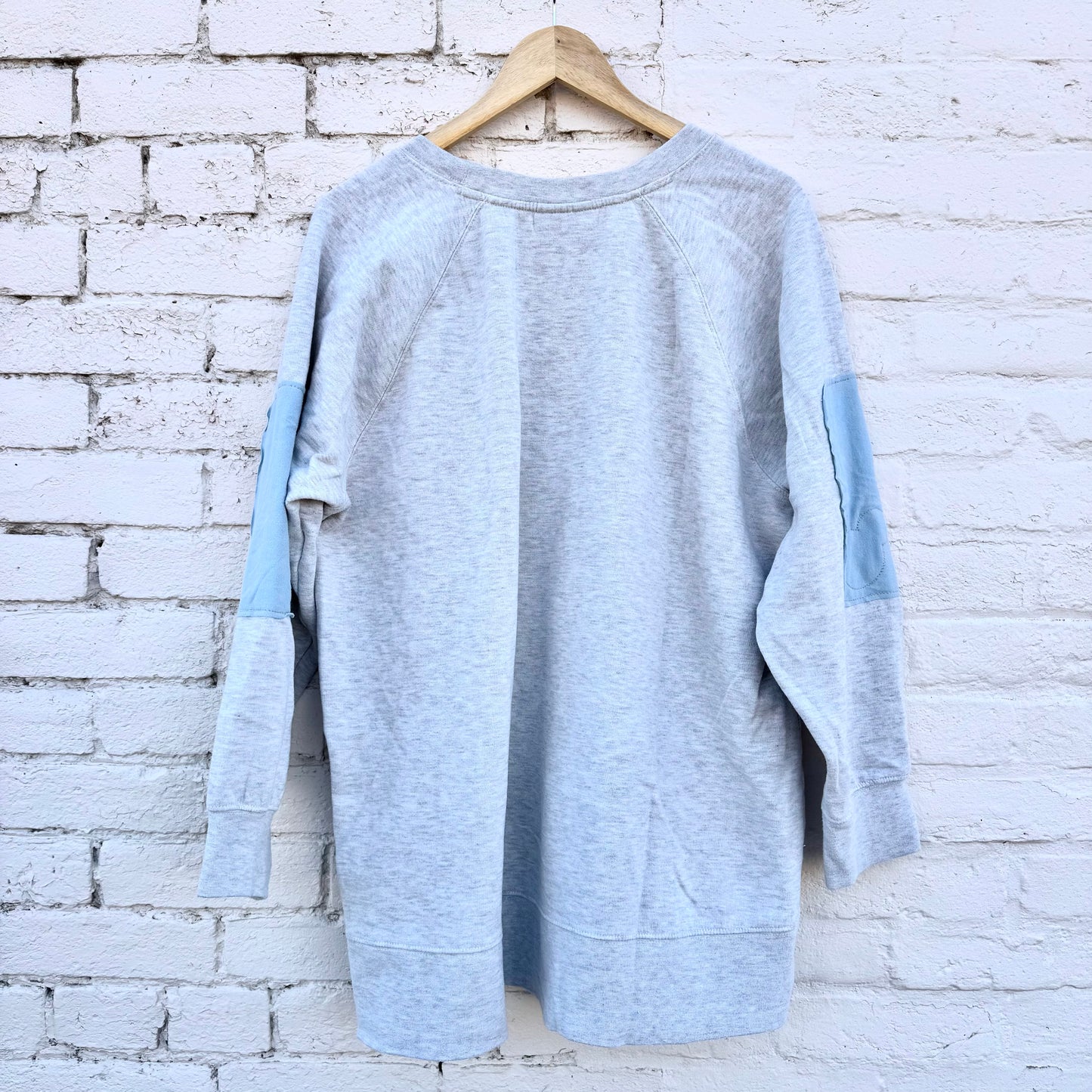 OATMEAL + LIGHT BLUE MICKEY CREW