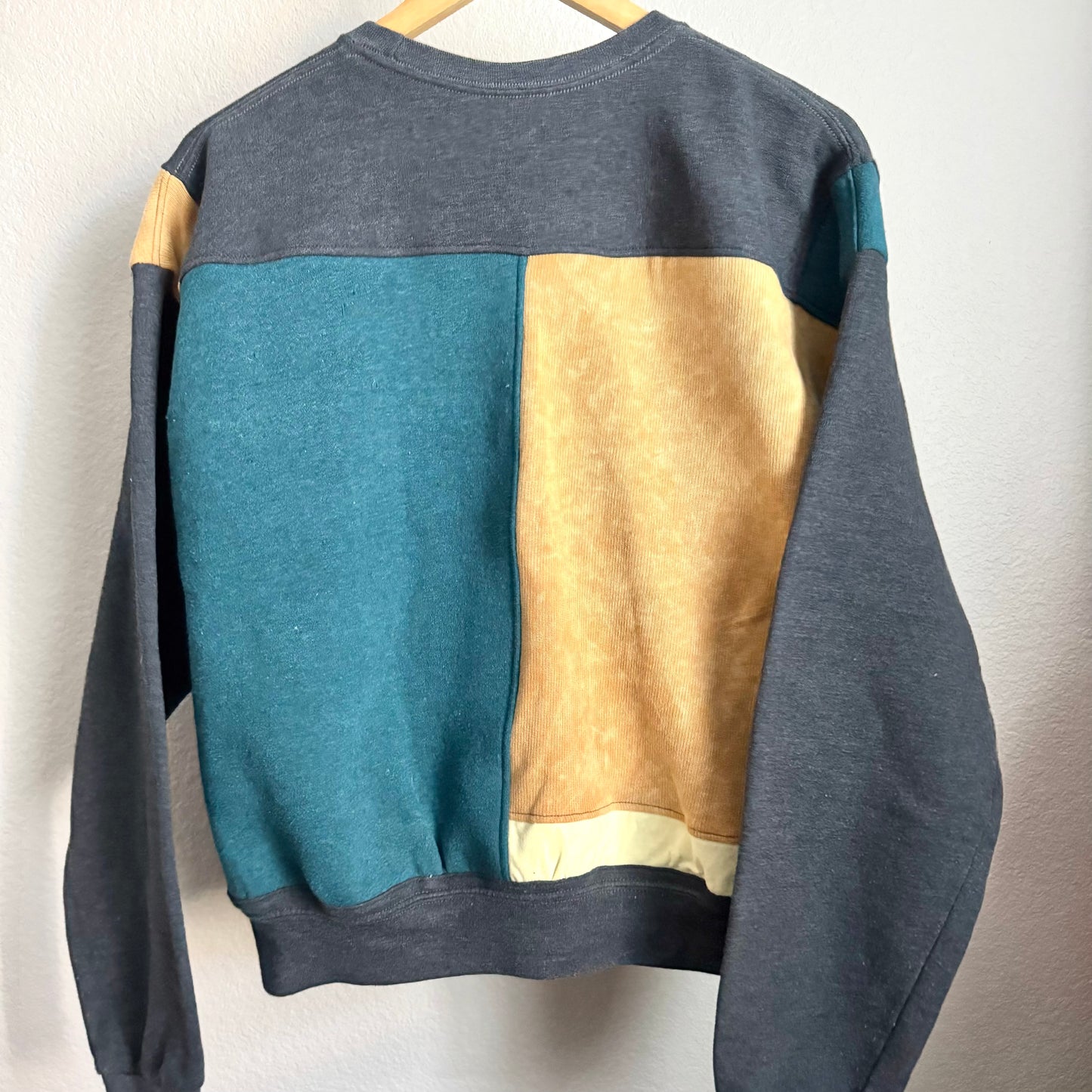COLORBLOCK RIPCURL CREWNECK