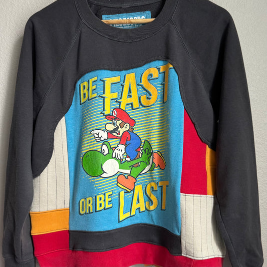 SUPER MARIO COLOR BLOCK CREWNECK